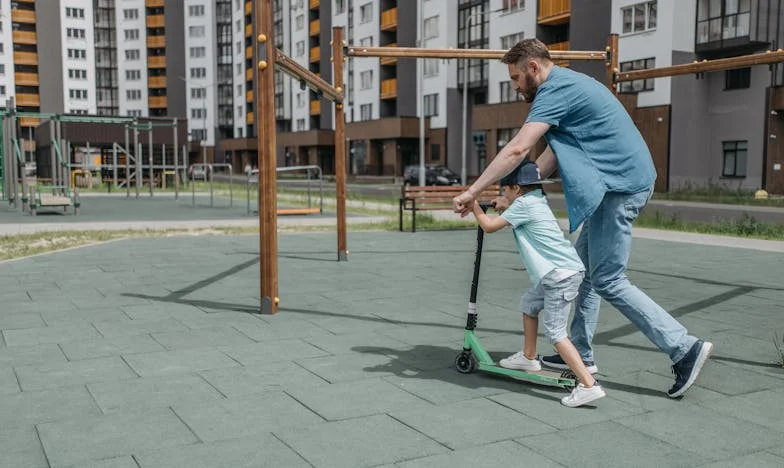 Konfrontacja na placu zabaw: Obrona córki prowadzi do żalu